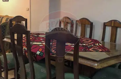 شقة - 2 غرف نوم - 1 حمام للايجار في شارع محمد الاقبال - لوران - حي شرق - الاسكندرية