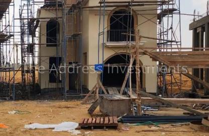 Villa - 4 Bedrooms - 4 Bathrooms for sale in Sarai - Mostakbal City Compounds - Mostakbal City - Future City - Cairo