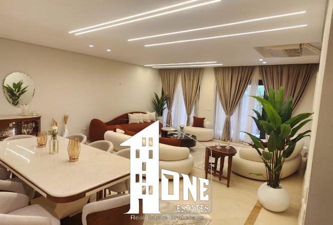 8253194 - Property Image 2