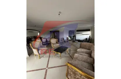 Apartment - 3 Bedrooms - 2 Bathrooms for sale in Makram Ebeid St. - 6th Zone - Nasr City - Cairo