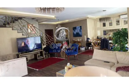 Duplex - 3 Bedrooms - 3 Bathrooms for sale in Casa - Sheikh Zayed Compounds - Sheikh Zayed City - Giza