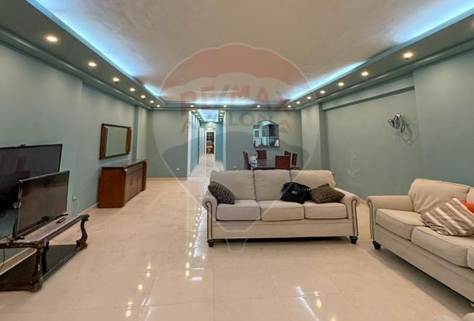 7896712 - Property Image 2