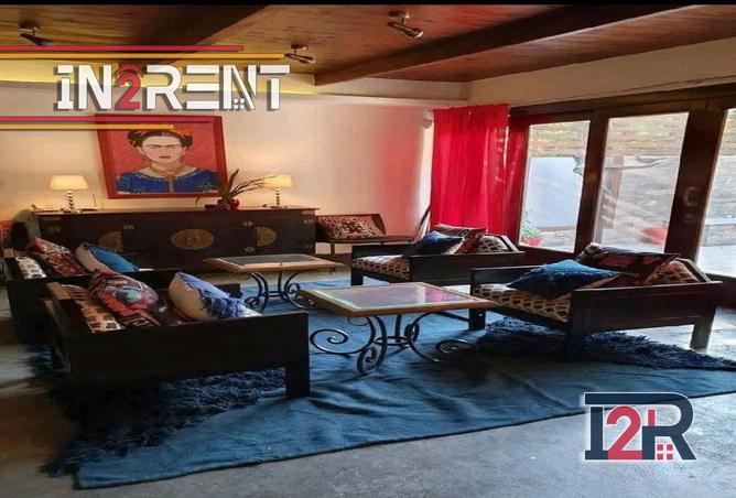 8165608 - Property Image 2