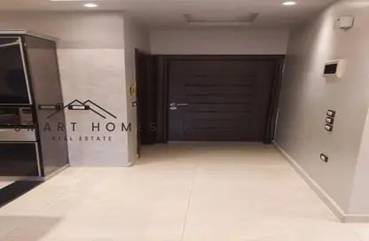 Apartment - 3 Bedrooms - 3 Bathrooms for sale in 11th District - Sheikh Zayed City - Giza