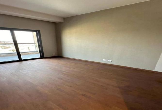 8438289 - Property Image 2