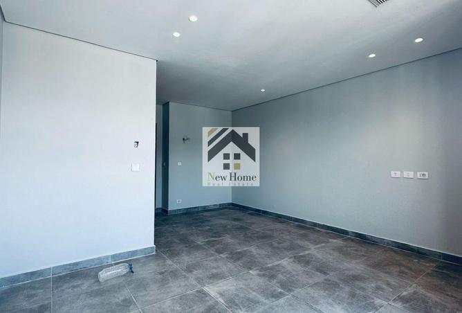 8371508 - Property Image 2