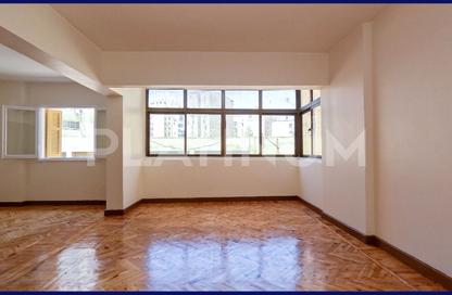 Co-Working Space - Studio - 2 Bathrooms for rent in Victor Ammanuel Square - Smouha - Hay Sharq - Alexandria