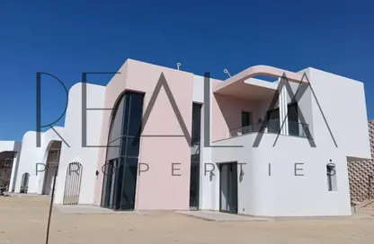 Chalet - 2 Bedrooms - 2 Bathrooms for sale in Fouka Bay - Qesm Marsa Matrouh - North Coast