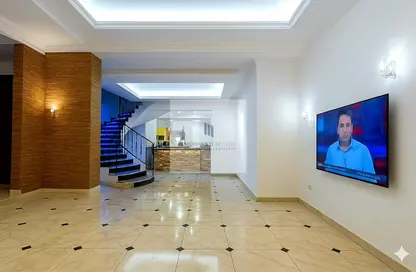 Duplex - 5 Bedrooms - 4 Bathrooms for sale in 5th District - Sheikh Zayed City - Giza