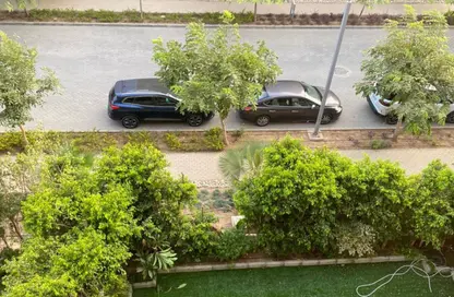 شقة - 2 غرف نوم - 2 حمامات للبيع في فيلدج جيت - المستثمرين الجنوبية - مدينة القاهرة الجديدة - القاهرة