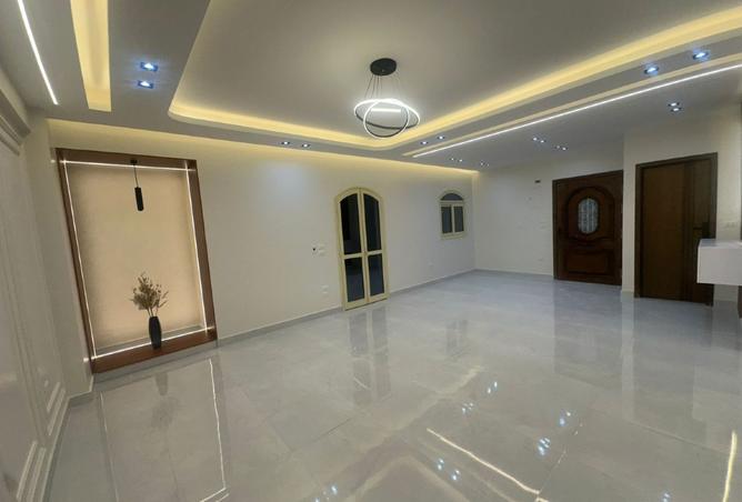 8276731 - Property Main Image