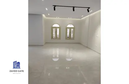 Apartment - 4 Bedrooms - 3 Bathrooms for rent in Beit Al Watan - Sheikh Zayed Compounds - Sheikh Zayed City - Giza