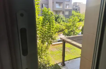 شقة - 2 غرف نوم - 2 حمامات للايجار في فيلدج جيت - المستثمرين الجنوبية - مدينة القاهرة الجديدة - القاهرة