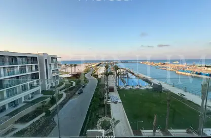 Chalet - 2 Bedrooms - 2 Bathrooms for rent in Marassi - Sidi Abdel Rahman - North Coast