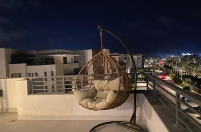 (بنتهاوس  (روف - 4 غرف نوم - 4 حمامات للبيع في مراسي - سيدي عبد الرحمن - الساحل الشمالي