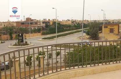 Twin House - 4 Bedrooms - 3 Bathrooms for sale in Sunrise - South Investors Area - New Cairo City - Cairo