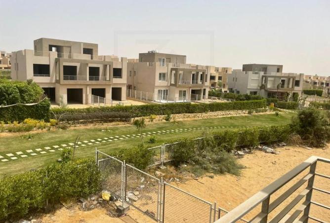 8048877 - Property Image 3