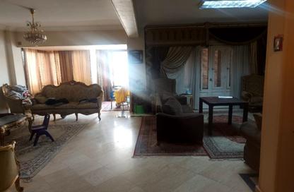 Apartment - 3 Bedrooms - 2 Bathrooms for sale in Mostafa Al Nahas St. - 6th Zone - Nasr City - Cairo