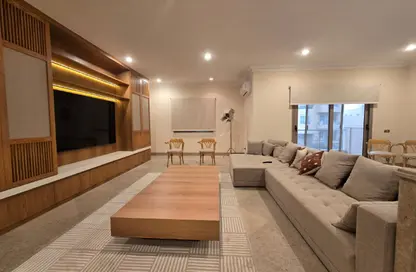 شقة - 3 غرف نوم - 3 حمامات للايجار في حى اسكان الجامعه الامريكية - كمبوندات التجمع الخامس - التجمع الخامس - مدينة القاهرة الجديدة - القاهرة