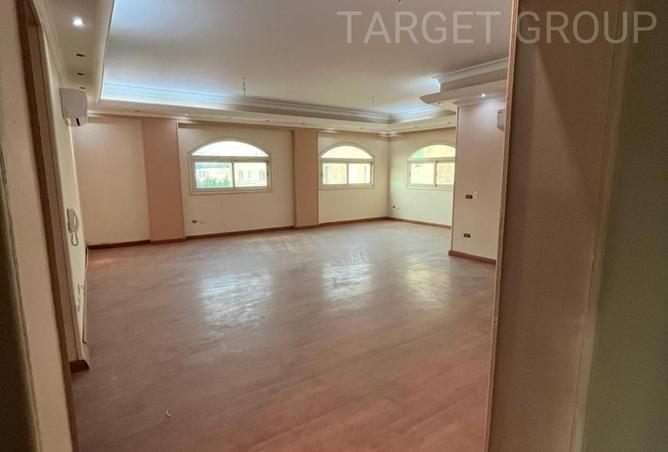 8190787 - Property Image 3