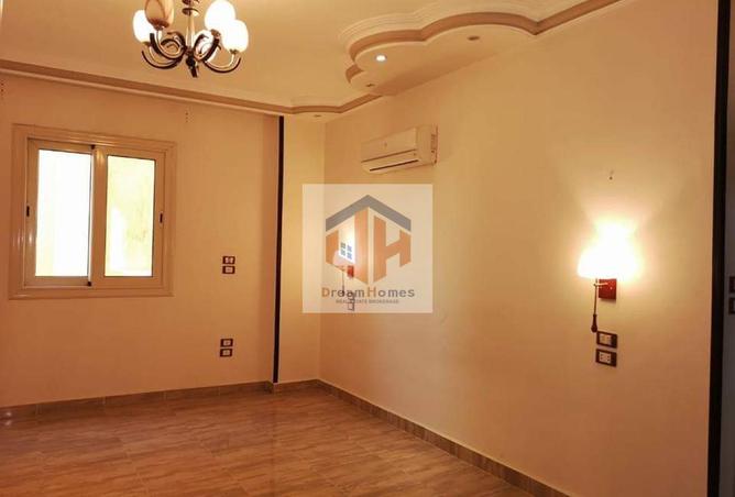 8030521 - Property Image 2