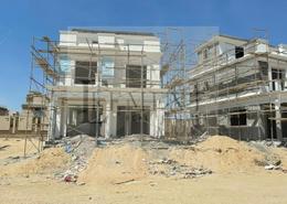 Villa - 4 bedrooms - 3 bathrooms for للبيع in Mountain View Giza Plateau - Ring Road - 6 October City - Giza