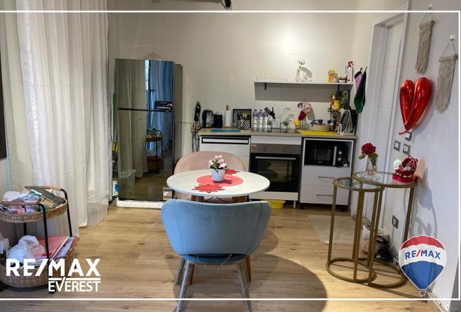 8048091 - Property Image 2