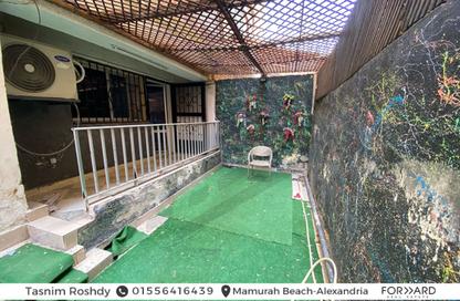 Apartment - 2 Bedrooms - 1 Bathroom for sale in Al Maamoura - Hay Than El Montazah - Alexandria