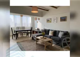 شقة - 2 غرف نوم - 2 حمامات للايجار في شارع عمر لطفى-ميدان محطة الرمل - محطة الرمل - حي وسط - الاسكندرية