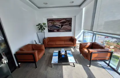 مساحات مكتبية - استوديو - 4 حمامات للايجار في وسط القاهرة الجديدة - شارع التسعين الشمالي - التجمع الخامس - مدينة القاهرة الجديدة - القاهرة