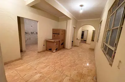 شقة - 3 غرف نوم - 1 حمام للبيع في شارع الدقي - الدقي - الجيزة