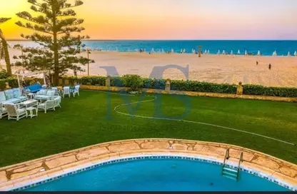 Palace - 6 Bedrooms for sale in Marina 5 - Marina - Al Alamein - North Coast