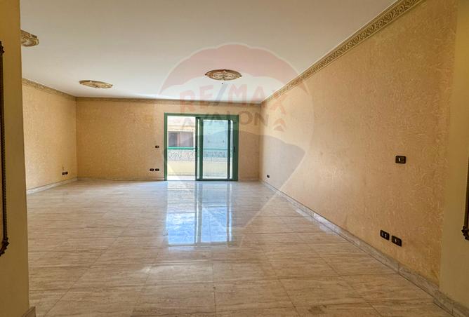 7975010 - Property Image 3