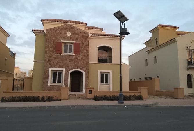 8012560 - Property Image 3