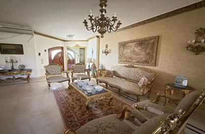 Villa - 7+ Bedrooms - 7+ Bathrooms for sale in Yasmine compound - 6 October Compounds - 6 October City - Giza