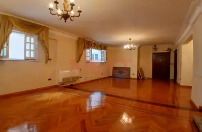 Apartment - 4 Bedrooms - 2 Bathrooms for sale in Roushdy St. - Roushdy - Hay Sharq - Alexandria