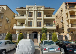 Apartment - 3 bedrooms - 3 bathrooms for للبيع in El Yasmeen 8 - El Yasmeen - New Cairo City - Cairo
