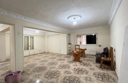 Apartment - 3 Bedrooms - 2 Bathrooms for sale in Abd Al Razak Al Sanhouri St. - 6th Zone - Nasr City - Cairo