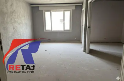 شقة - 3 غرف نوم - 1 حمام للبيع في شارع مصطفي درويش - المنطقة السادسة - مدينة نصر - القاهرة