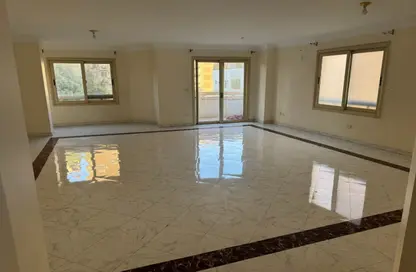 Apartment - 4 Bedrooms - 2 Bathrooms for rent in Mohi Al Din Abou El Ezz St. - Mohandessin - Giza