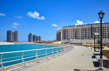 شاليه - 3 غرف نوم - 3 حمامات للبيع في الداون تاون - مدينة العلمين الجديدة - العلمين - الساحل الشمالي