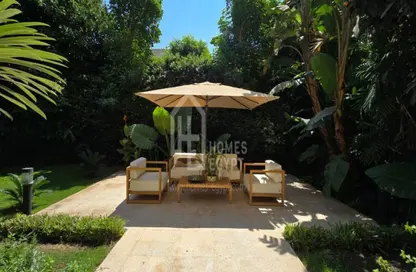 Apartment - 2 Bedrooms - 2 Bathrooms for rent in Mohamed Maraashly St. - Zamalek - Cairo