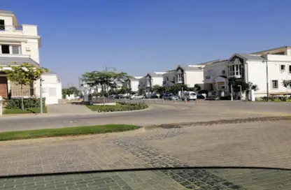 أي فيلا - 4 غرف نوم - 3 حمامات للبيع في ماونتن فيو تشيل اوت بارك - التوسعات الشمالية - مدينة 6 أكتوبر - الجيزة