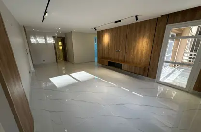 Apartment - 3 Bedrooms - 2 Bathrooms for sale in Madinaty - Cairo