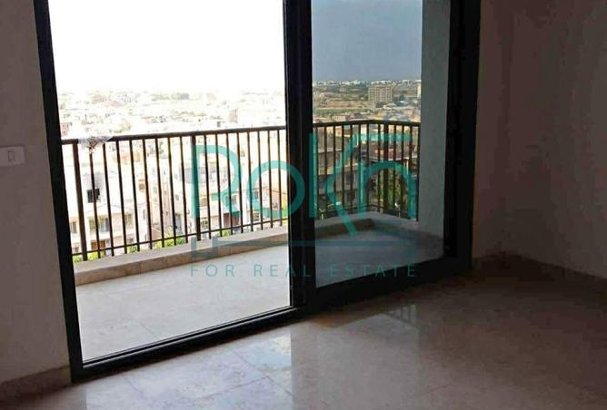 8560077 - Property Image 3