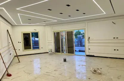 شقة - 3 غرف نوم - 3 حمامات للايجار في الحي التاسع - الشيخ زايد - الجيزة