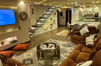 (بنتهاوس  (روف - 4 غرف نوم - 4 حمامات للبيع في روك ايدن - حدائق اكتوبر - مدينة 6 أكتوبر - الجيزة