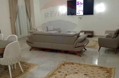 شقة - 2 غرف نوم - 2 حمامات للايجار في الحي اللاتيني - مدينة العلمين الجديدة - العلمين - الساحل الشمالي
