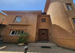 Villa - 5 bedrooms - 5 bathrooms for للبيع in October Hills - South Dahshur Link - 6 October City - Giza