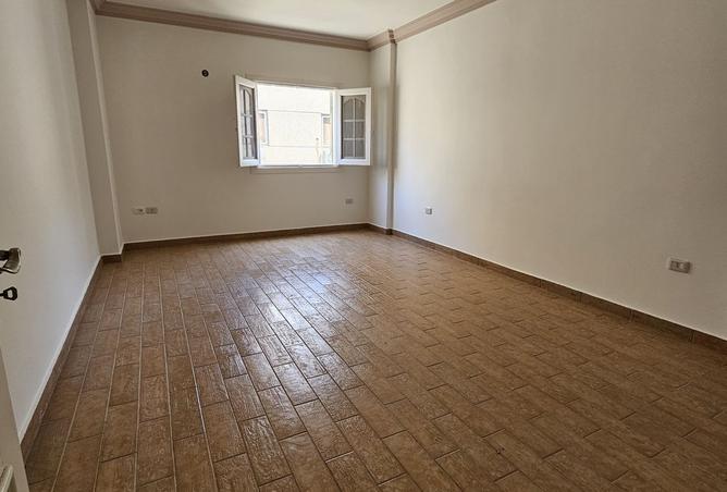 8423896 - صورة العقار 3